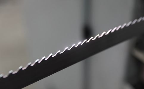 保山双金属带锯条产生切削噪音的原因具体有哪些？